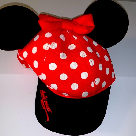 Minnie Mouse Hat ♥️ - Picture 2 of 7